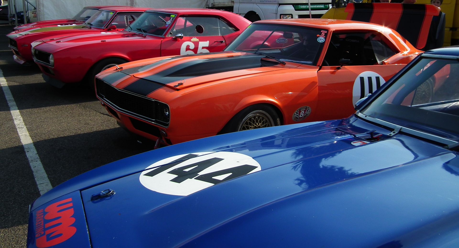 Why are there so few car photographs? Page 9 Photography & Video